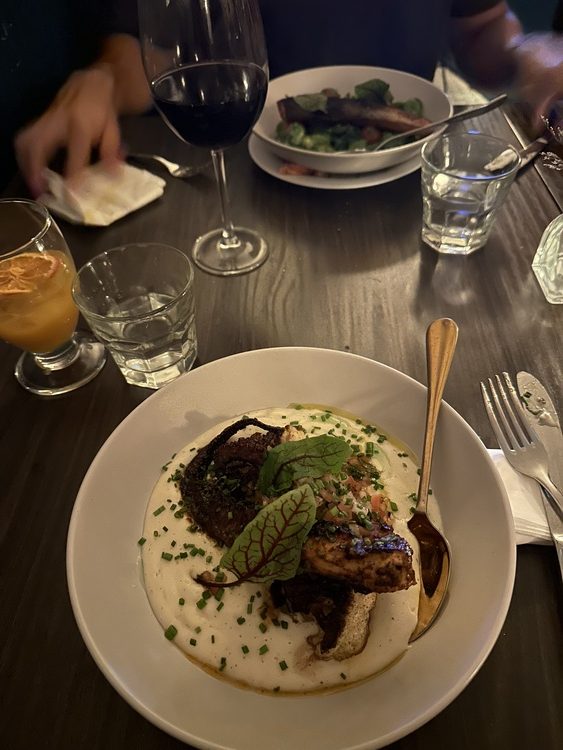 Nuna restaurant