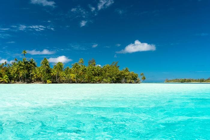 Plage de l'île de Makira aux îles Salomon