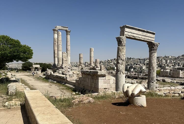 Cathédrale Amman et la statue d'Hercule
