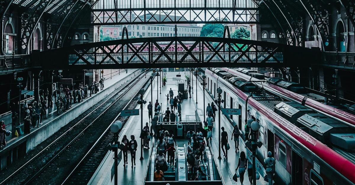 Peut-on dormir dans une gare ?