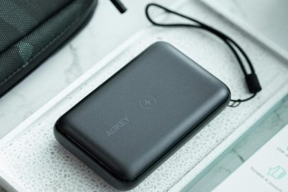 Voyager avec une batterie nomade en avion