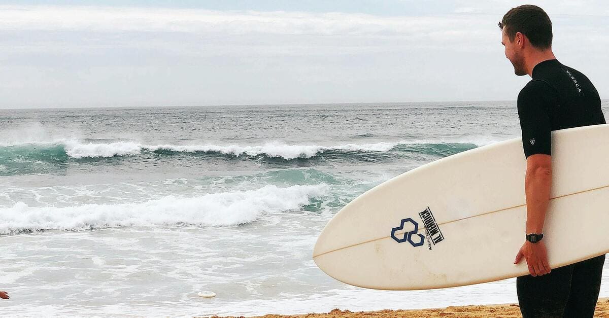 Comment voyager avec une planche de surf ?