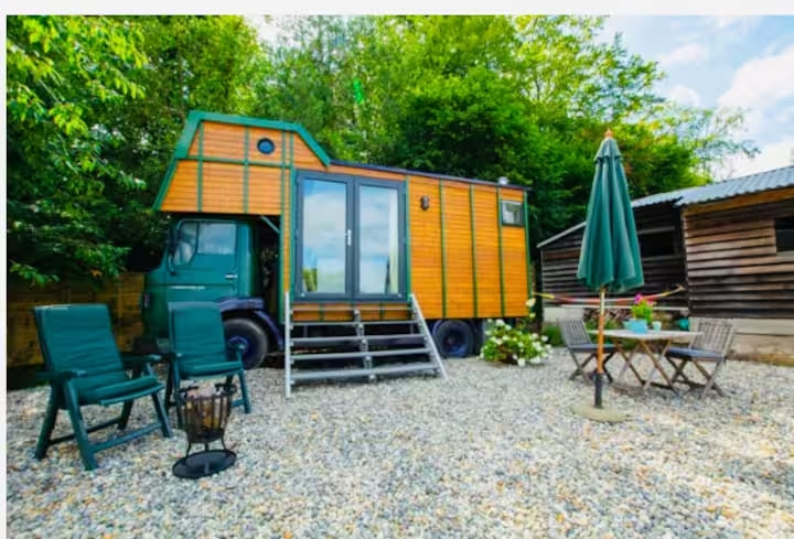 Hattie the Horse Box
